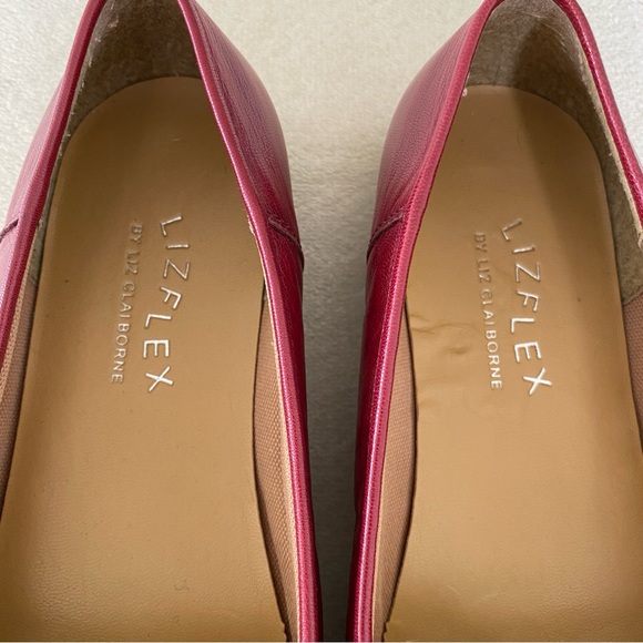 Liz Claiborne red square toe loafers - Picture 5 of 9